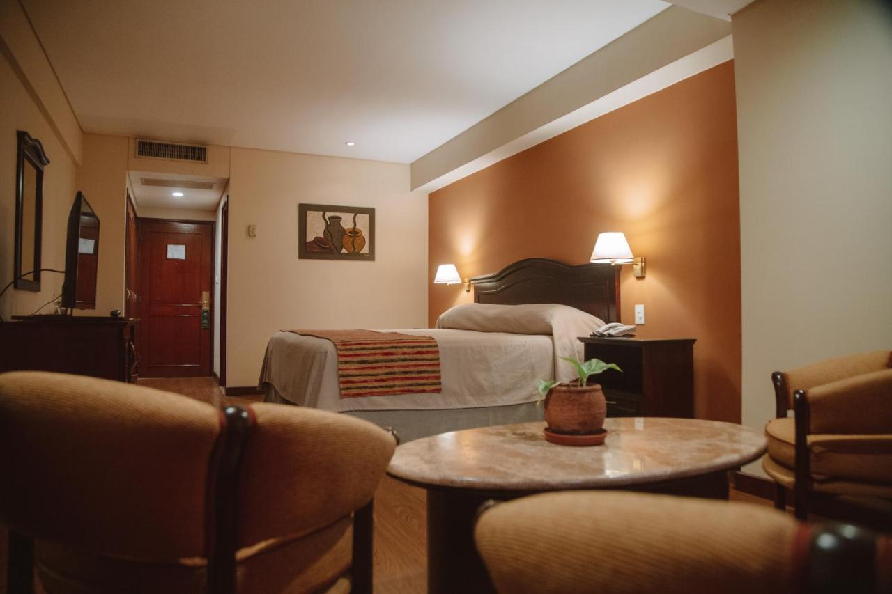 Casa Real Hotel Сальта Экстерьер фото