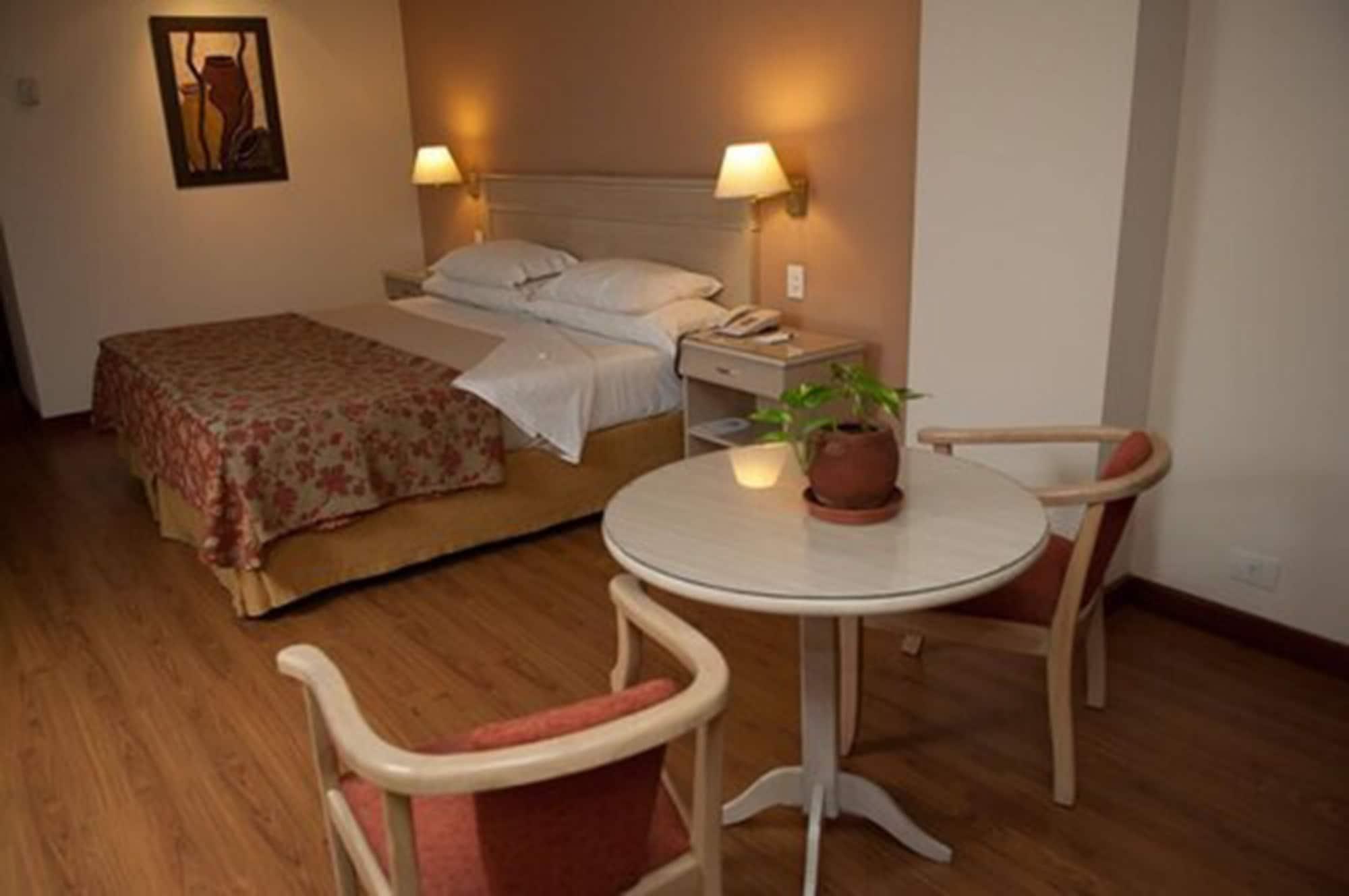Casa Real Hotel Сальта Экстерьер фото