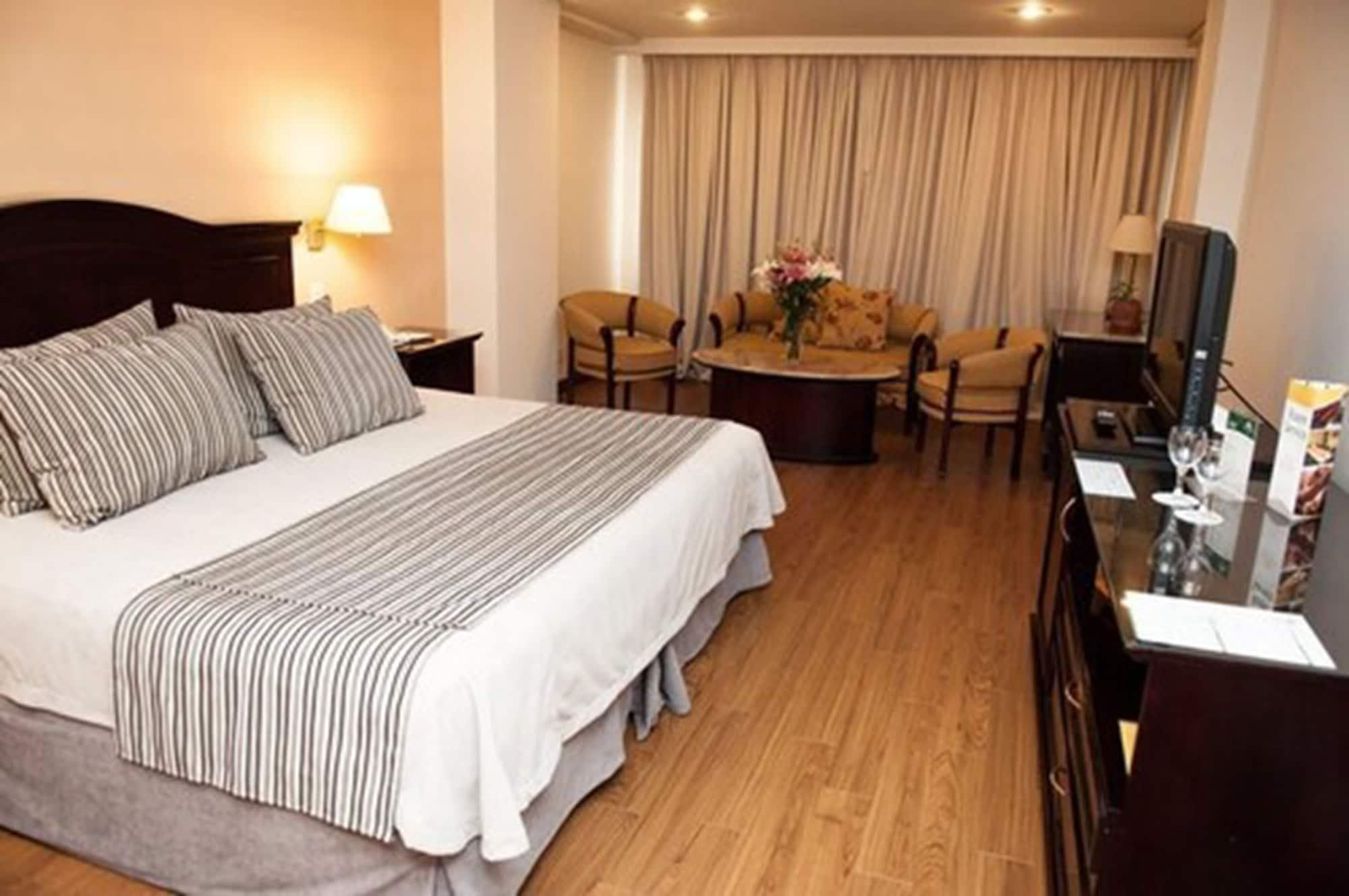 Casa Real Hotel Сальта Экстерьер фото