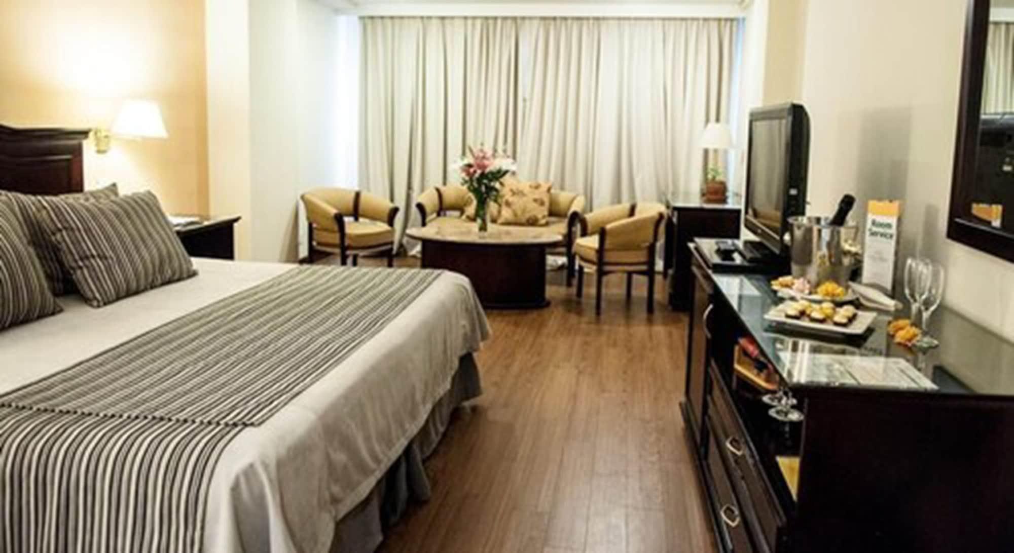 Casa Real Hotel Сальта Экстерьер фото