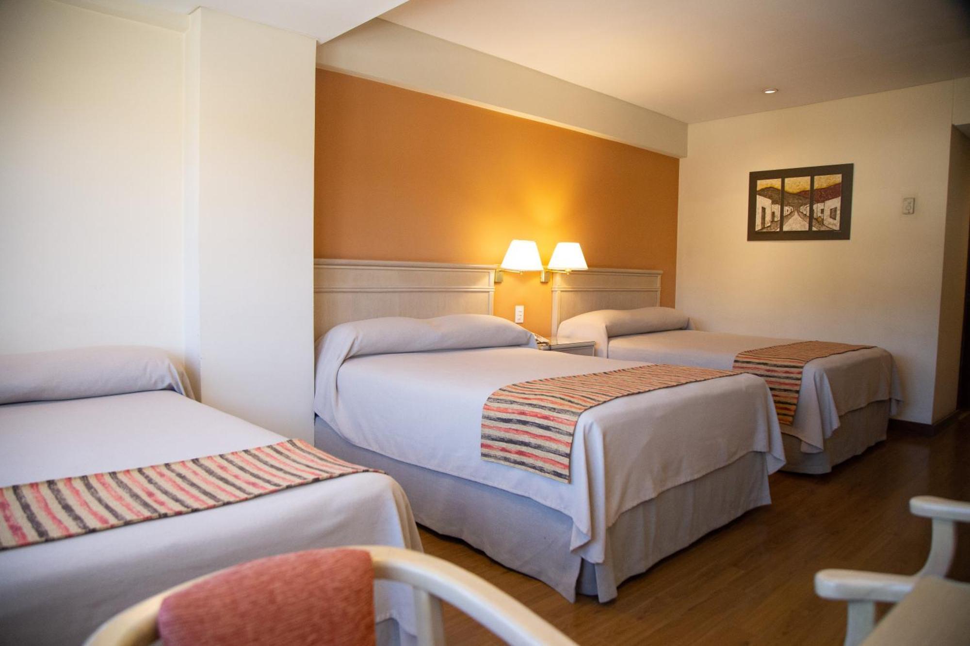 Casa Real Hotel Сальта Экстерьер фото